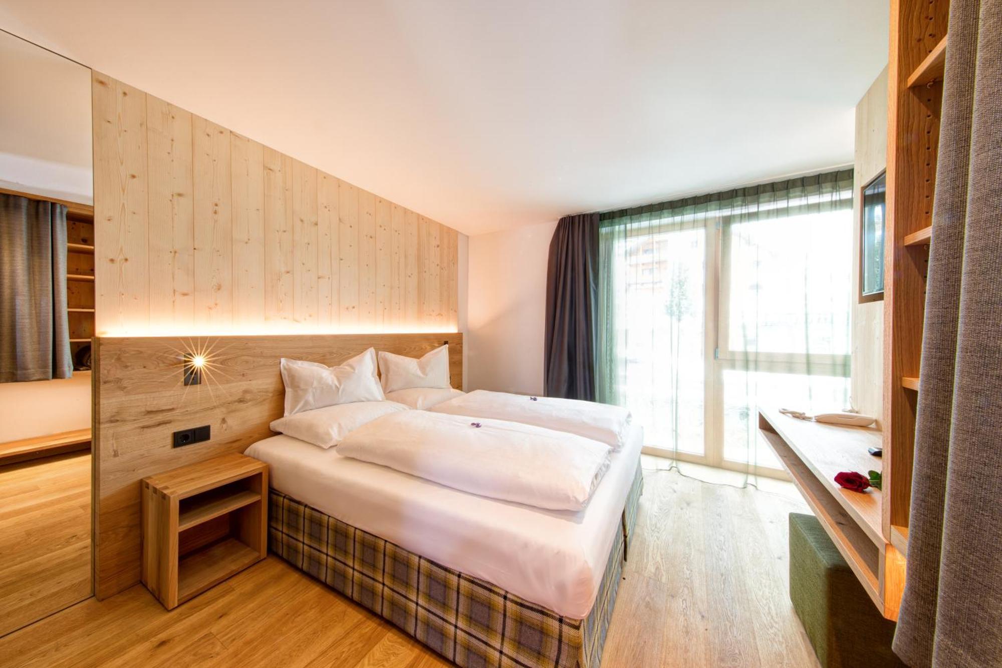 Comfort Doppel-/Zweibettzimmer
