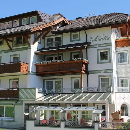 Alpstay - Hotel Acadia - Adults Mountain Home-2